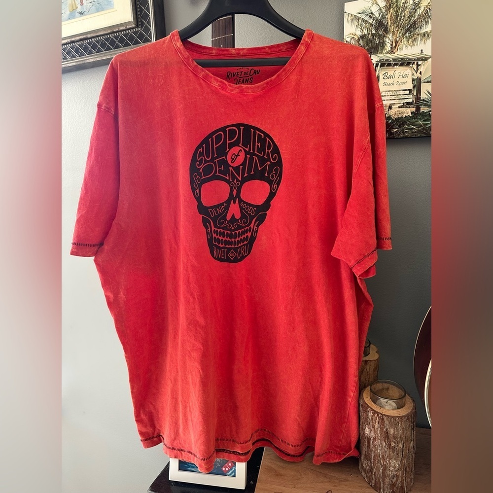 Rivet De Cru Red Skull Graphic Men's Tee
